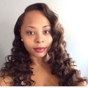 Meet your Posher, Jasmine